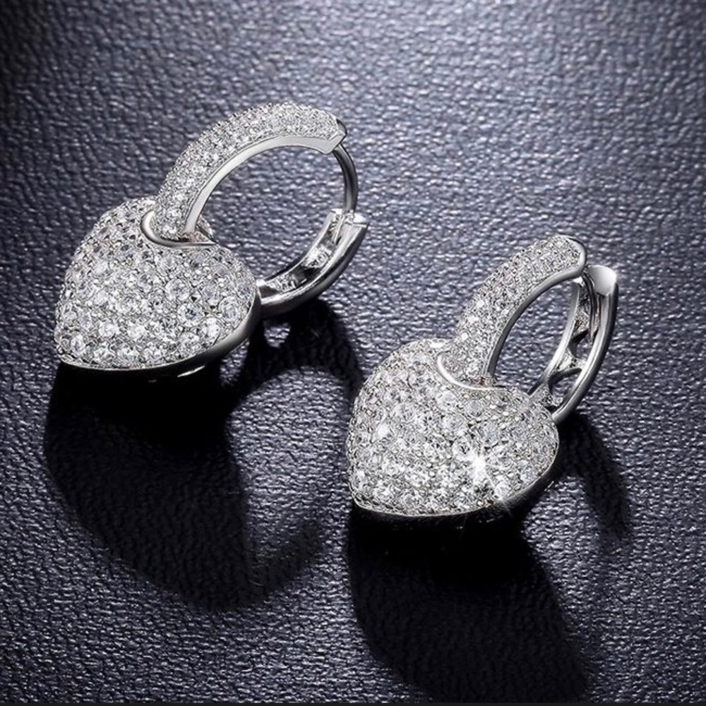 Exquisite 925 Silver White Sapphire Earrings